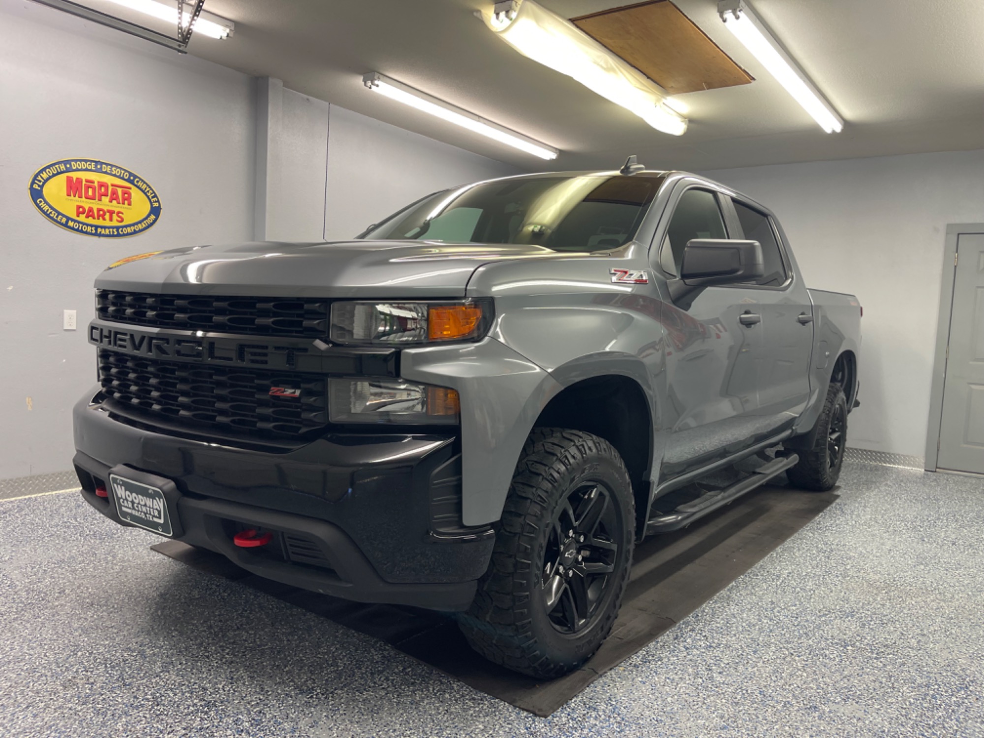 photo of 2021 Chevrolet Silverado 1500 Custom Trail Boss Z71 Crew Cab 4WD One Owner Extra Clean!!!